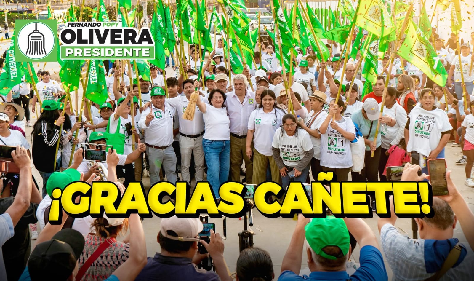 Marlene Luyo en actividad de campaña recorriendo Lima Provincias